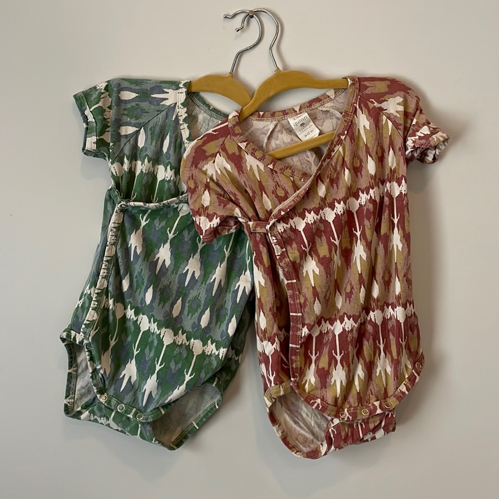 Kate Quinn bamboo collection bodysuits 6-12 months